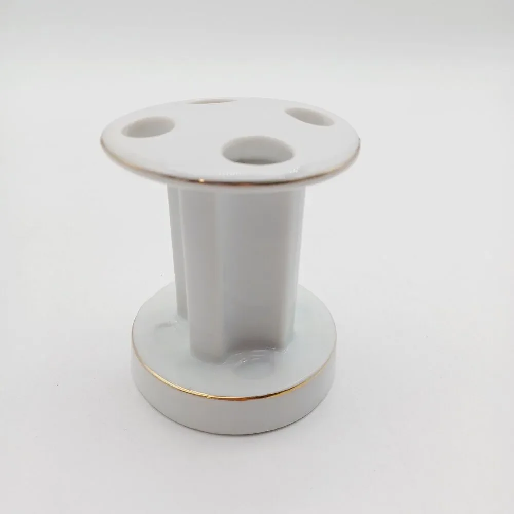 Mod Toothbrush Holder Kitschy Girl 4 Hole Vintage white Gold Tone Trim
